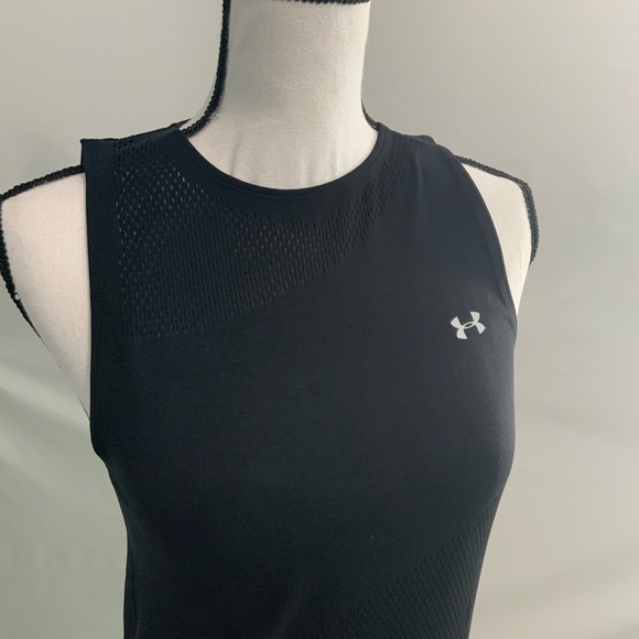 Under Armour Heat Gear Fitted Tank Size Medium NWT - Picture 6 of 8